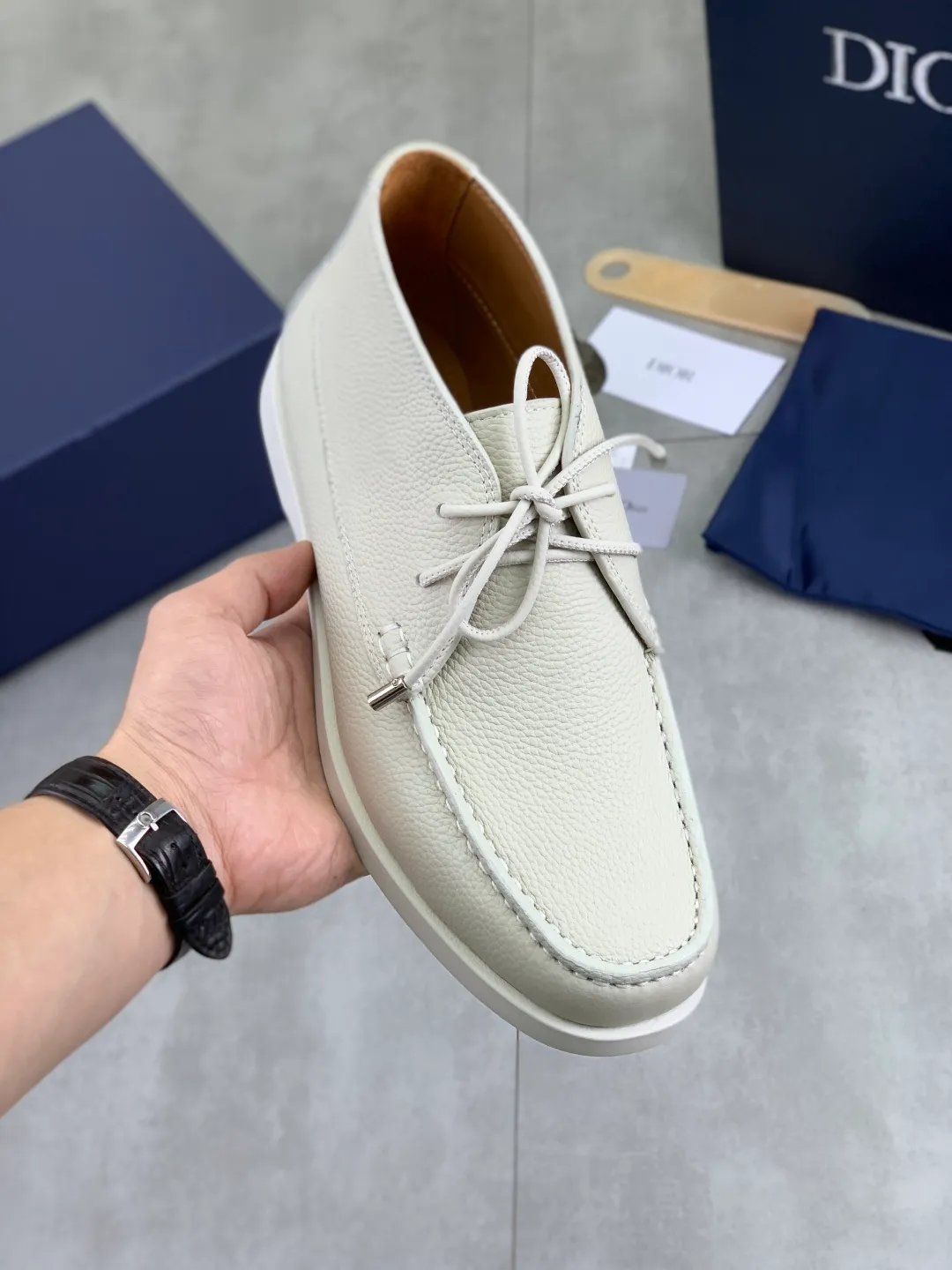 Men's Men's Shoes 💰P580 New Niuli💰High Version 💎💎💎Dior Original! Top Italian purchasing agent! Men's high-top business casual leather shoes, original imported calfskin upper, oiled edges, ultimate texture, gentleman style, imported cowhide lining inside, top-quality original Italian rubber outsole, first-class workmanship, top quality! Size: 39-44 (45 customized)
